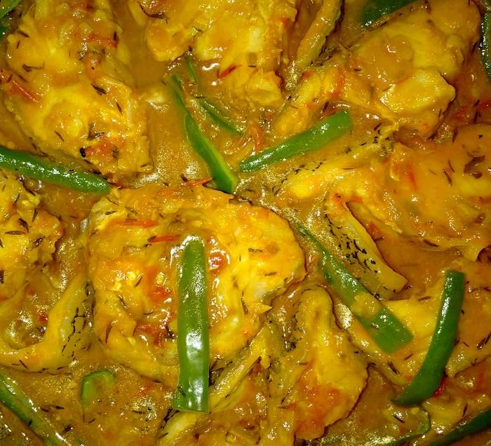 SARI POISSON GRENADIER